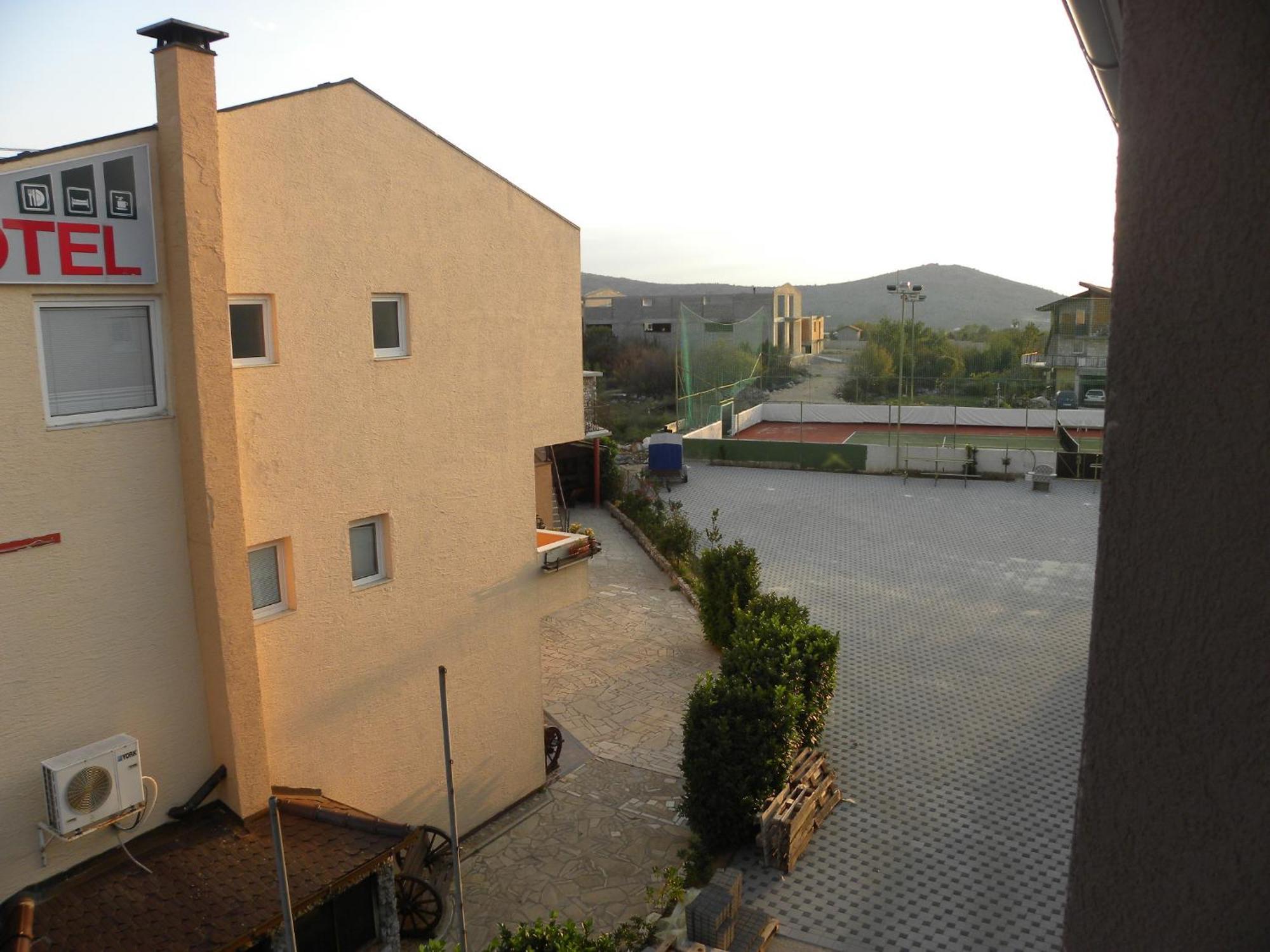 Guest House Star Međugorje Exteriör bild
